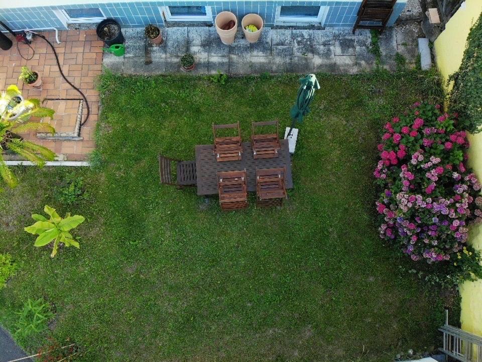 Modernes Studio Mit Separater Kueche Reutlingen Exterior foto